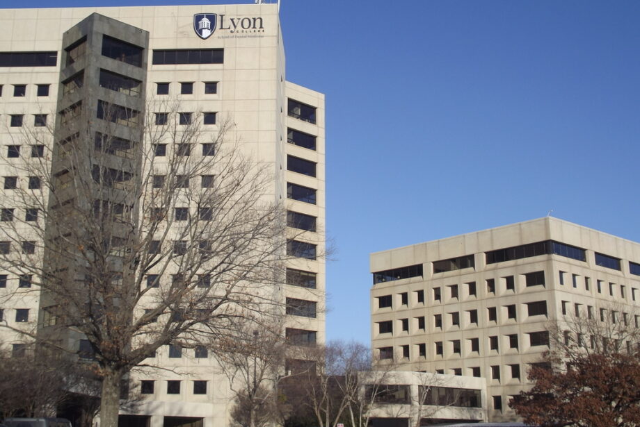 A tall building in Little Rock where the Lyon College Dental School is located