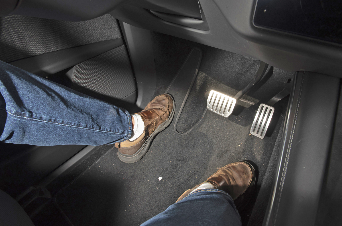 Self-Driving Teslas Are Helping Arkansas Seniors Stay on the Road