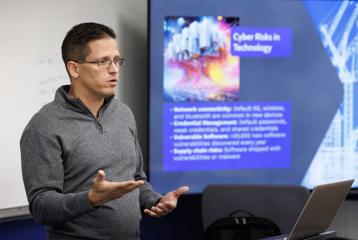 UA Little Rock Receives $1M to Launch Cybersecurity Operations Clinic