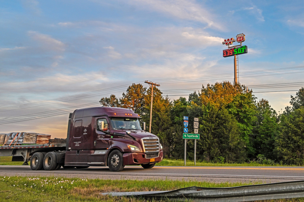 ‘It’s Just a Losing Battle’: Arkansas Truckers on the Cost Crisis of 2026