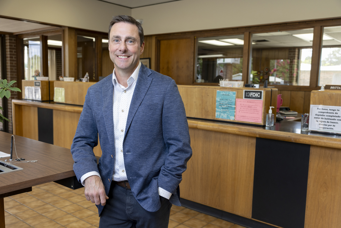 For Two Arkansas Banks, One Branch Is Enough