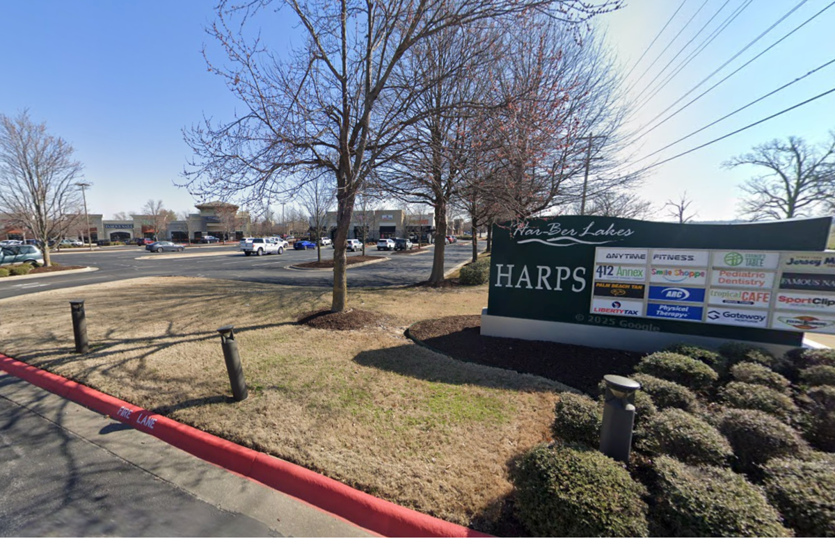 Springdale Shopping Center Sells for $11.5M (NWA Real Deals)