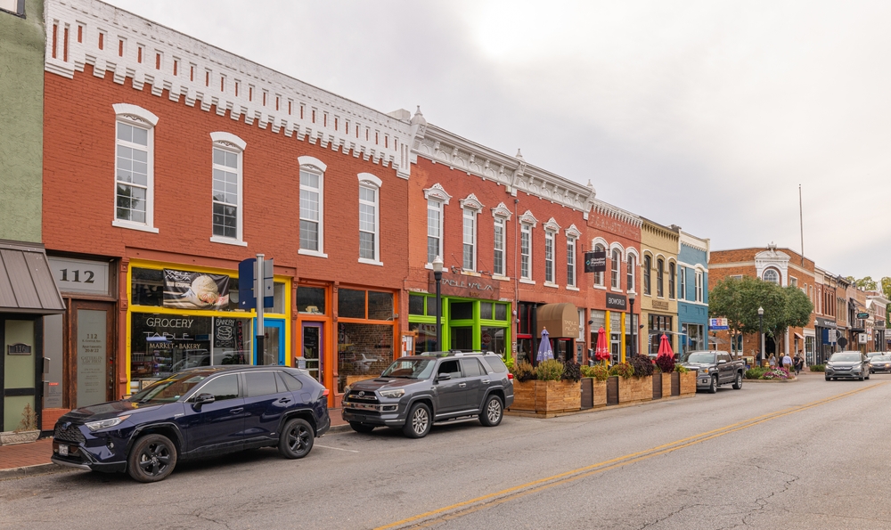 Northwest Arkansas Leads Peers in Growth but Trails in Wages